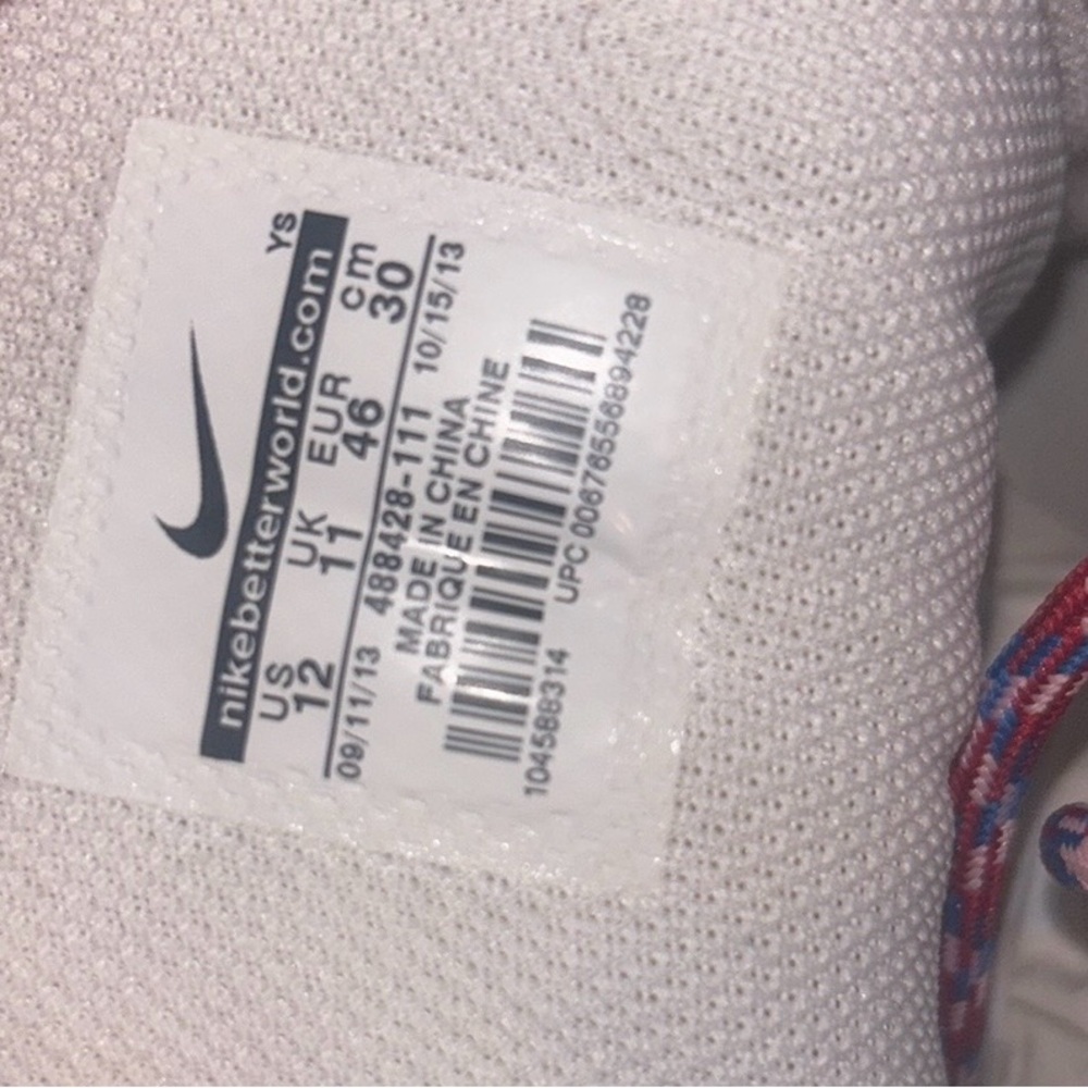 THE NIKE SB DUNK LOW "TRIPLE WHITE" - Picture 7 of 12